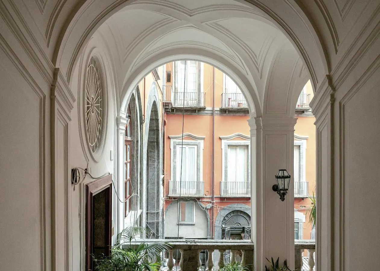Hotel Carafa Di Maddaloni Residenza Di Charme Nápoles 3*,  Italia